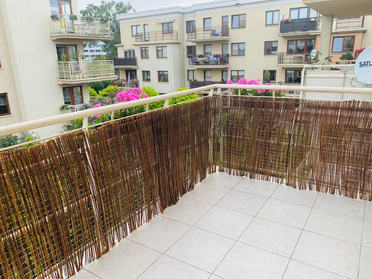 Wakacyjny Apartament Blisko Plazy. Danzica Esterno foto