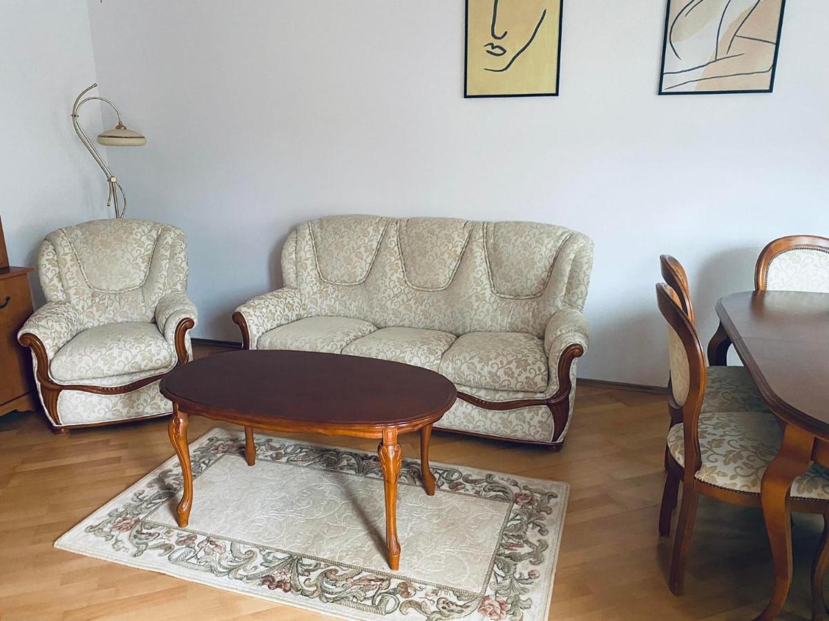 Wakacyjny Apartament Blisko Plazy. Danzica Esterno foto