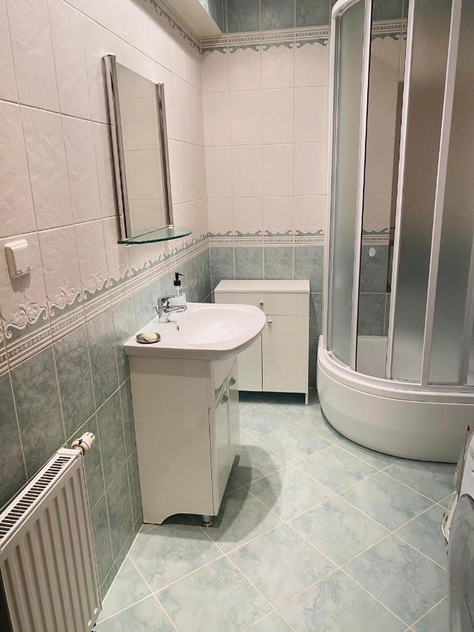 Wakacyjny Apartament Blisko Plazy. Danzica Esterno foto