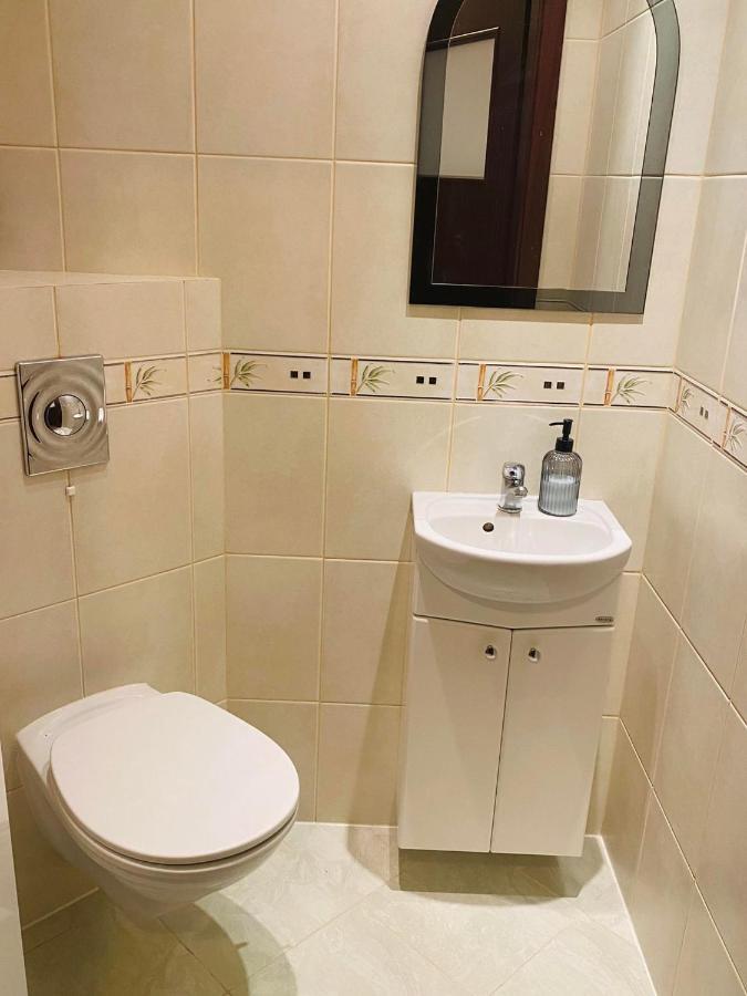 Wakacyjny Apartament Blisko Plazy. Danzica Esterno foto